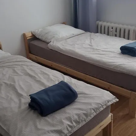 Lägenhet Self Check-in Marcelin Lotnisko Lawica Szpitale Uczelnie Poznań